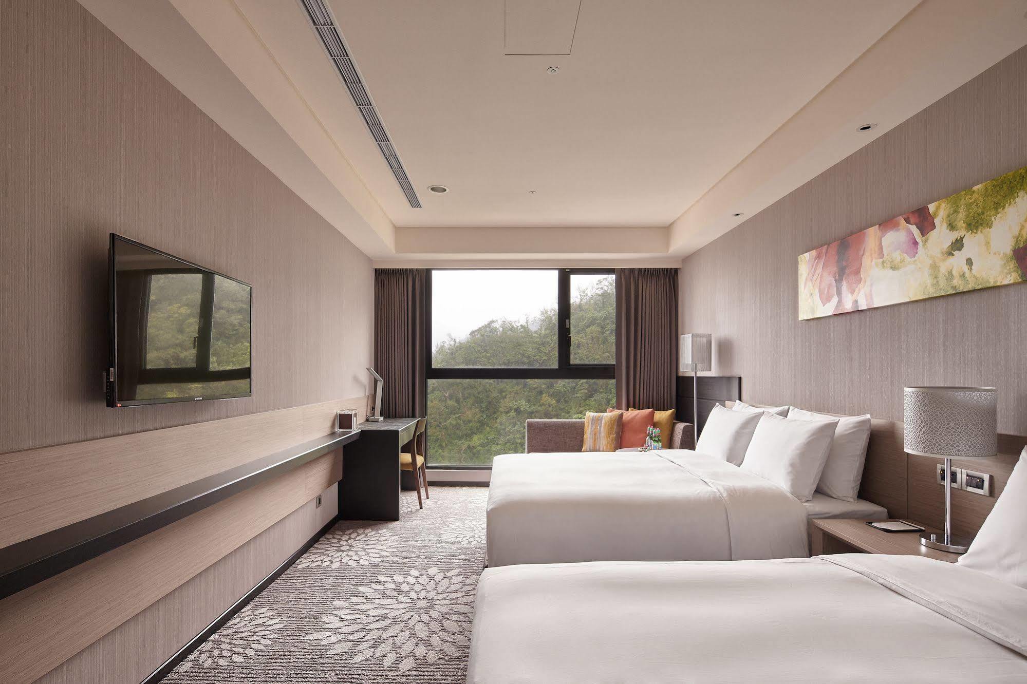 Lakeshore Hotel סואו מראה חיצוני תמונה