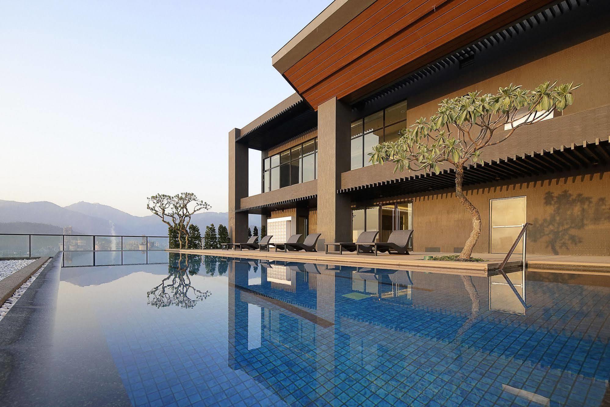 Lakeshore Hotel סואו מראה חיצוני תמונה